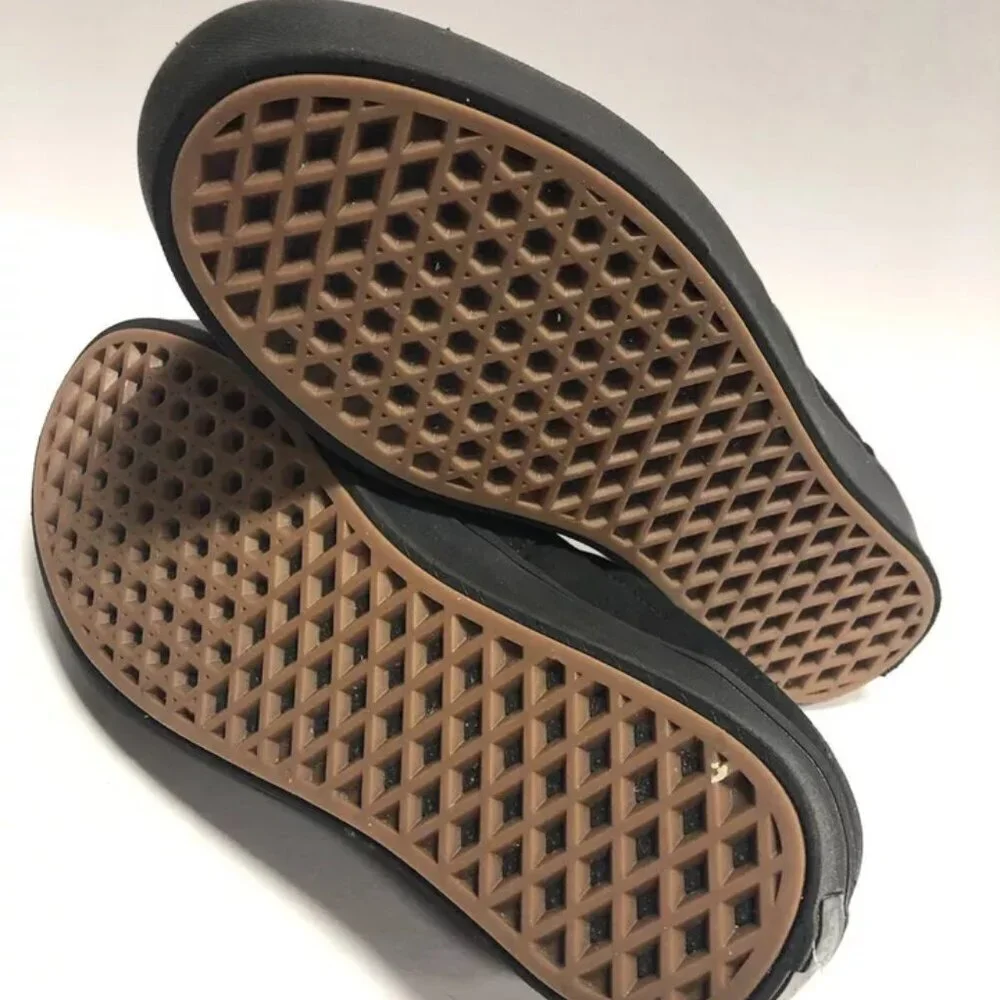Vans women’s comfycrush